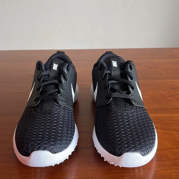 Womens Nike Roshe G Tour Golf Cleats Shoes Black Spikeless CD6066-001 - Picture 4 of 6
